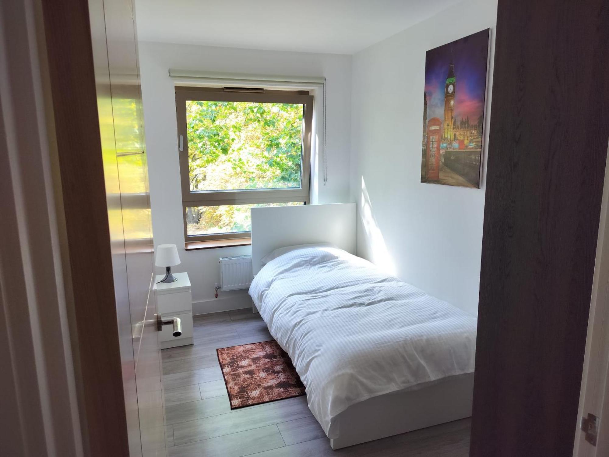 Kensington House By Solitaire Suites สลาว ภายนอก รูปภาพ